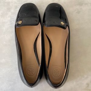 Black patent leather flats—barely worn